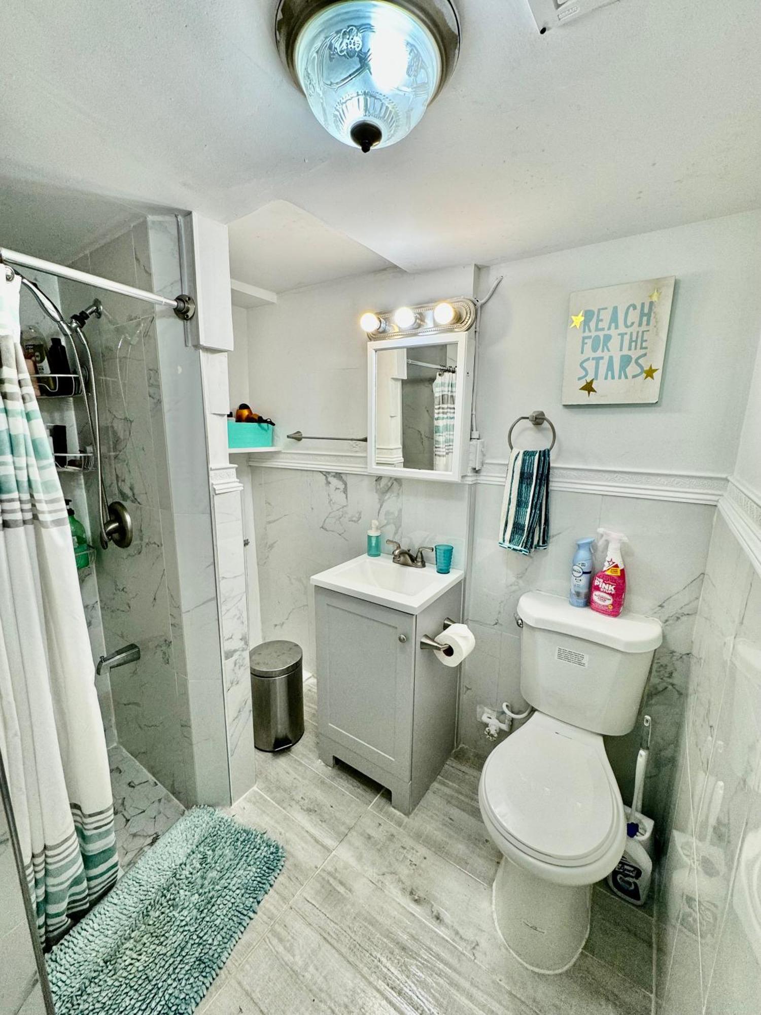 Cozy Private Room With Shared Bathroom On The 1St Floor - Conveniently Located Near Seatac Airport And Downtown Seattle Exteriér fotografie